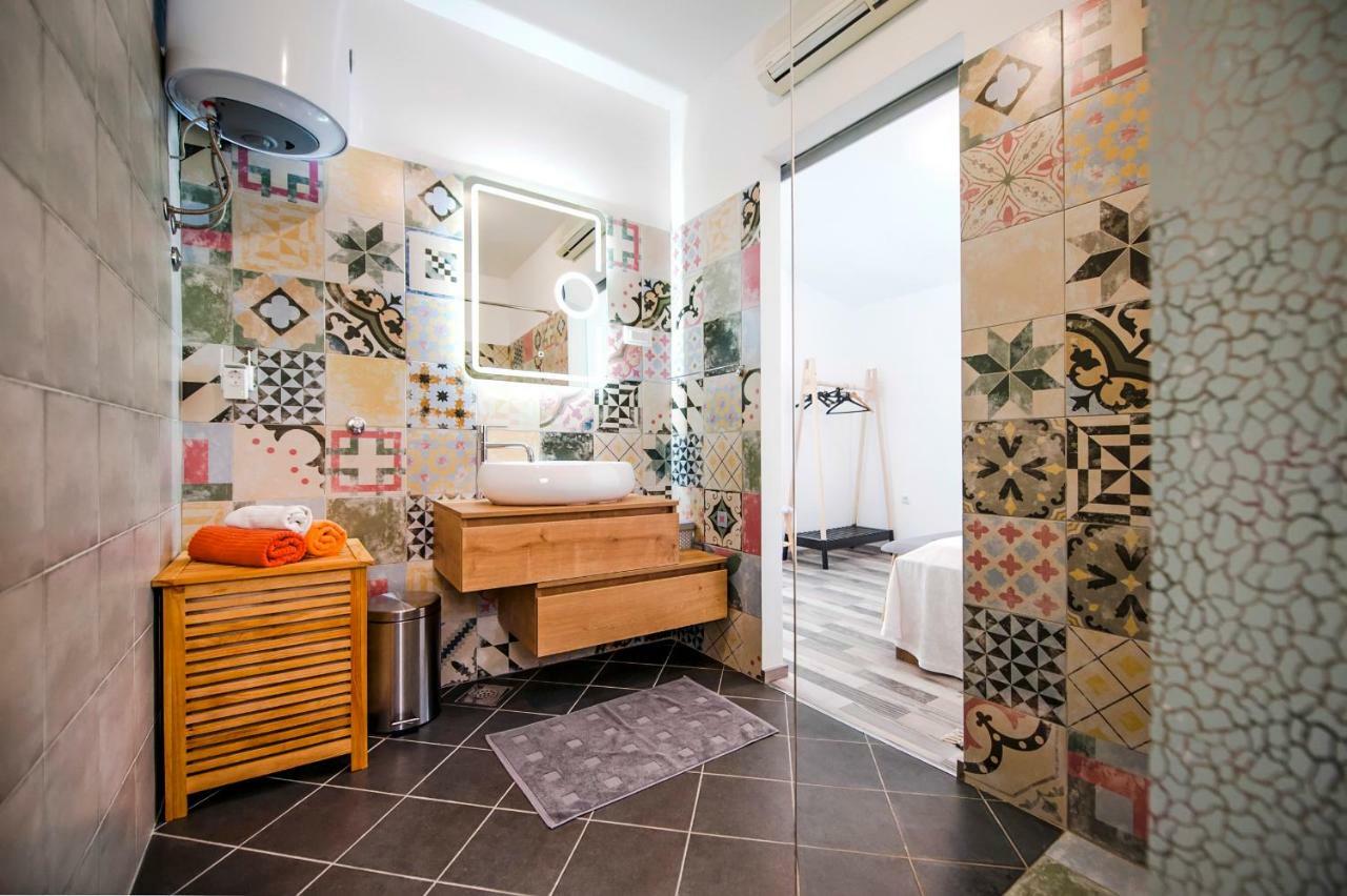 Paola Cozy Apartment Rovinj Exterior photo